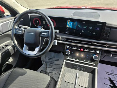 Used 2024 Hyundai Santa Fe SEL image 10