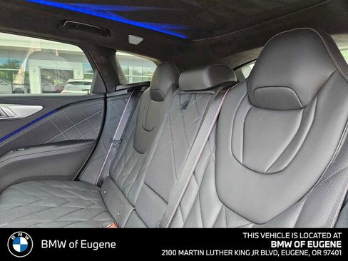 Used 2024 BMW XM AWD/4WD image 20