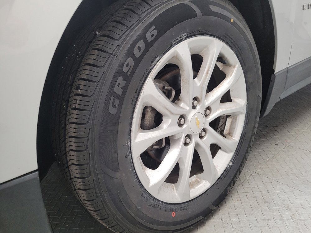 Used 2018 Chevrolet Equinox LT FWD image 31