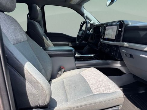 Used 2023 Ford F250 XLT w/ XLT Premium Package AWD/4WD image 28