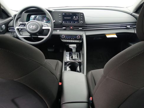 New 2026 Hyundai Elantra Blue image 10