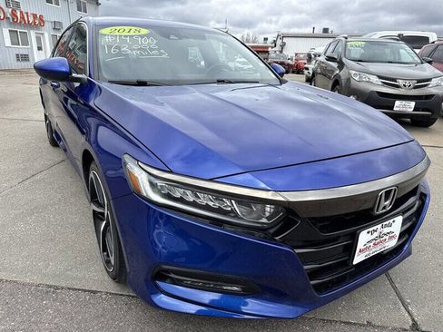 Used 2018 Honda Accord Sport image 11