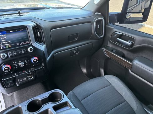 Used 2022 GMC Sierra 2500 SLE w/ SLE Convenience Package image 31
