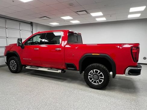 Used 2022 GMC Sierra 2500 SLT w/ SLT Convenience Package AWD/4WD image 7