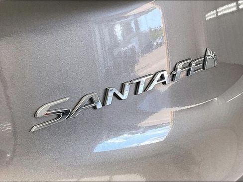 Used 2020 Hyundai Santa Fe Limited AWD/4WD image 9