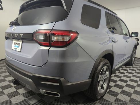 New 2026 Honda Pilot EX-L image 5
