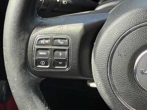 Used 2015 Jeep Wrangler Unlimited Sport w/ Connectivity Group AWD/4WD image 12