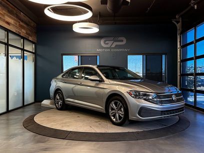 Used 2024 Volkswagen Jetta SE