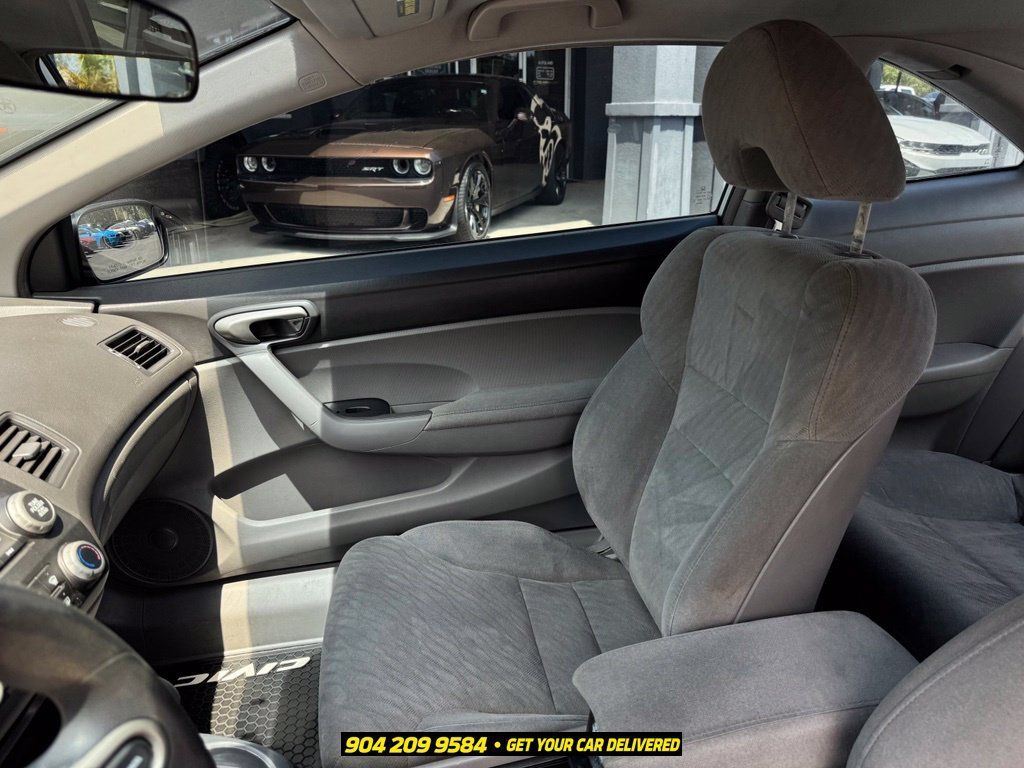 Used 2010 Honda Civic LX image 25