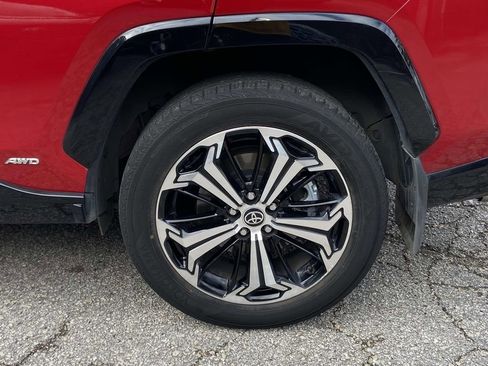 Used 2021 Toyota RAV4 XSE w/ Premium Package image 8