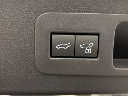New 2026 Lexus LX 700h Luxury AWD/4WD image 39