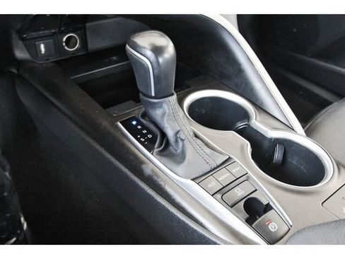 Used 2023 Toyota Camry XLE FWD image 21