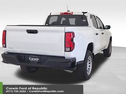 Used 2023 Chevrolet Colorado W/T image 7