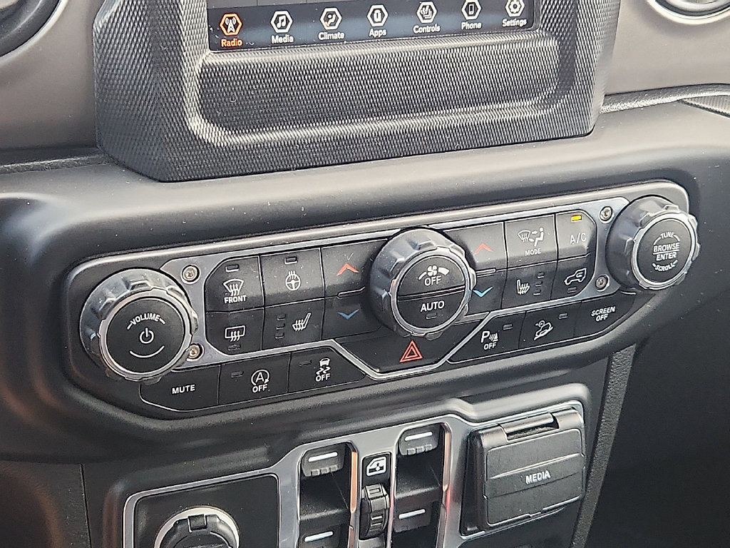 Used 2021 Jeep Wrangler Unlimited Sport AWD/4WD image 6
