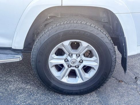 Used 2023 Toyota 4Runner SR5 image 12