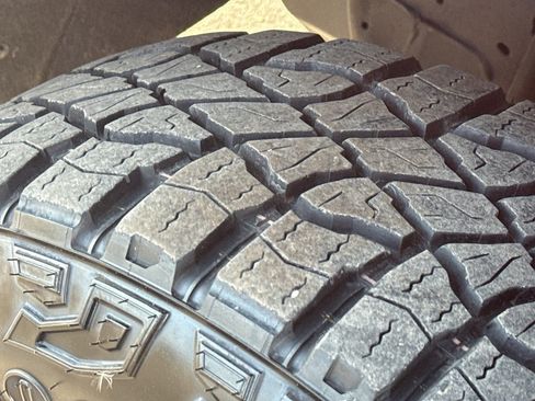 Used 2024 Chevrolet Silverado 1500 LT Trail Boss w/ LT Trail Boss Premium Package image 11