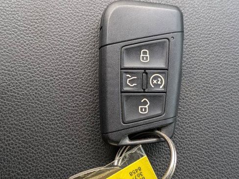 Used 2019 Volkswagen Atlas SE AWD/4WD image 28