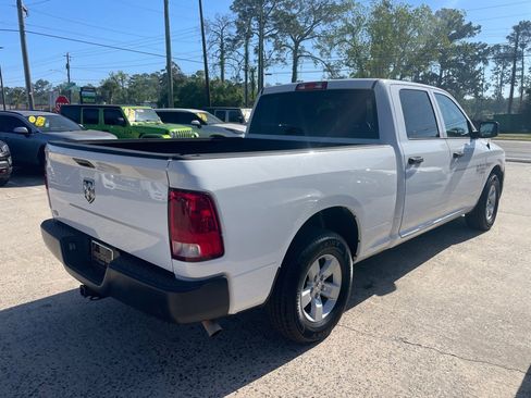 Used 2019 RAM 1500 Tradesman RWD image 5