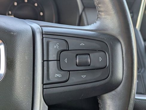 Used 2023 GMC Yukon XL SLT image 29