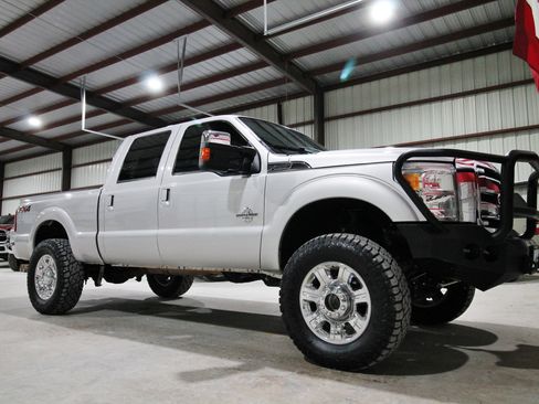 Used 2012 Ford F250 Lariat w/ Lariat Ultimate Pkg image 16