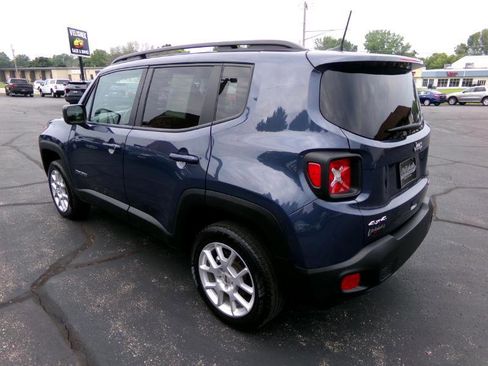 Used 2022 Jeep Renegade Latitude w/ Convenience Group image 8
