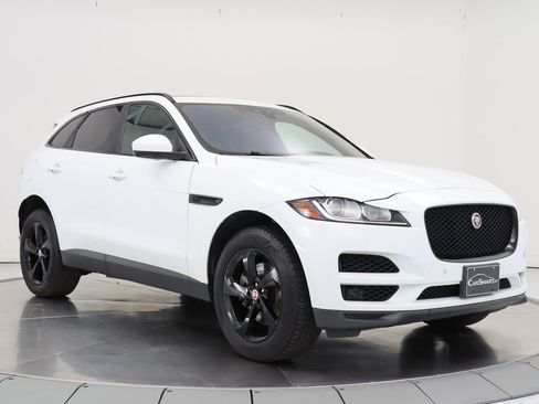 Used 2019 Jaguar F-PACE Premium AWD/4WD image 7