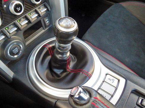 Used 2017 Subaru BRZ Limited w/ Performance Package image 20