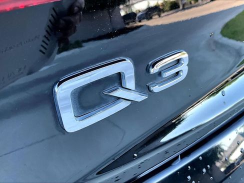 Used 2017 Audi Q3 2.0T Premium AWD/4WD image 33