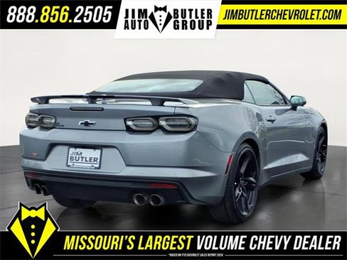 Used 2023 Chevrolet Camaro LT w/ RS Package image 4