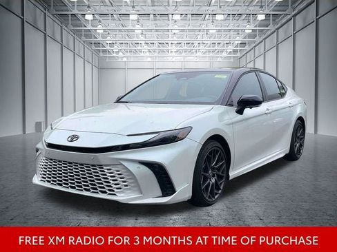 Used 2025 Toyota Camry XSE w/ Premium Plus Package FWD image 4