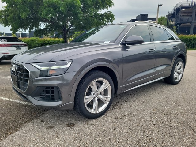 Used 2020 Audi Q8 Premium Plus w/ Premium Plus Package AWD/4WD image 4