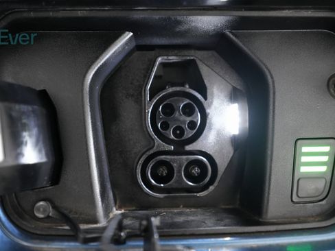 Used 2024 Kia Niro Wave w/ Wave Preserve Package image 24