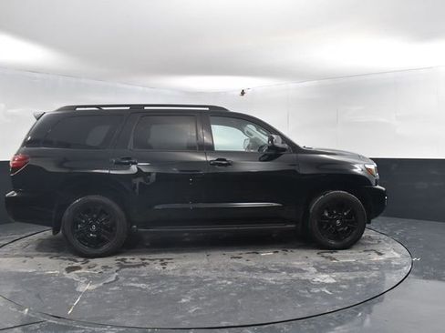 Used 2021 Toyota Sequoia TRD Sport image 10