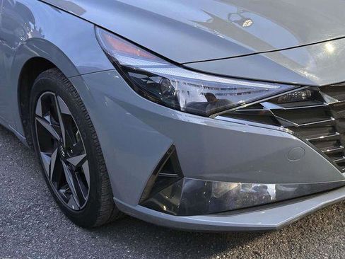 Used 2023 Hyundai Elantra Limited w/ Cargo Package FWD image 8