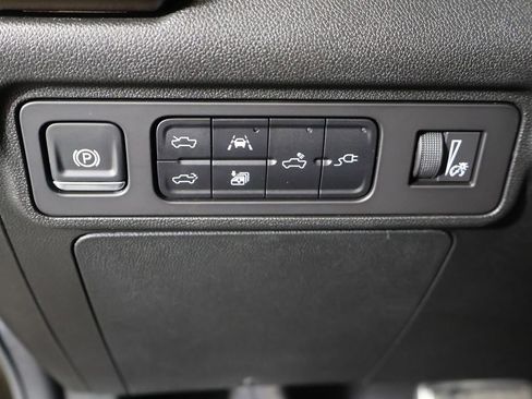 Used 2025 GMC Hummer EV 2X w/ Extreme Off-Road Package AWD/4WD image 41