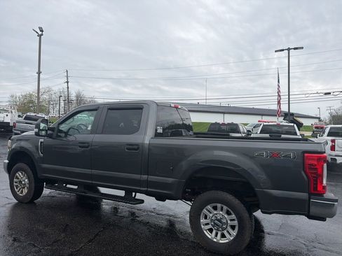 Used 2018 Ford F250 XL w/ STX Appearance Package AWD/4WD image 6