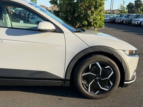 Certified 2024 Hyundai Ioniq 5 SEL RWD image 9