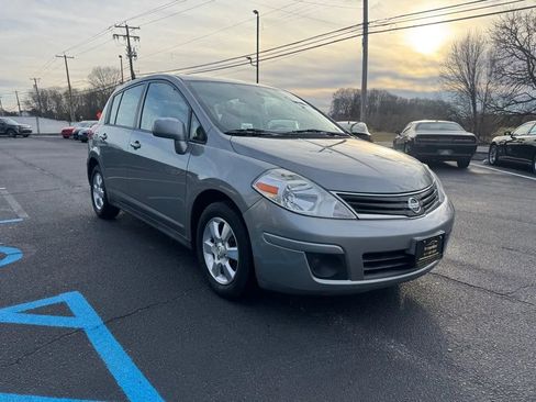 Used 2012 Nissan Versa 1.8 S w/ Special Edition Pkg image 4