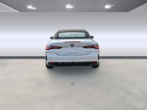 New 2026 BMW 430i Convertible image 9