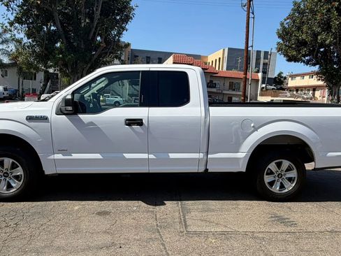 Used 2016 Ford F150 XLT w/ Equipment Group 301A Mid RWD image 9