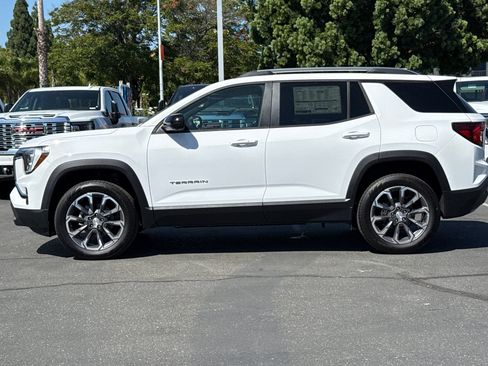 New 2026 GMC Terrain Elevation w/ Elevation Premium Package AWD/4WD image 8