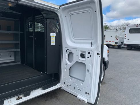 Used 2012 Ford E-150 and Econoline 150 image 21