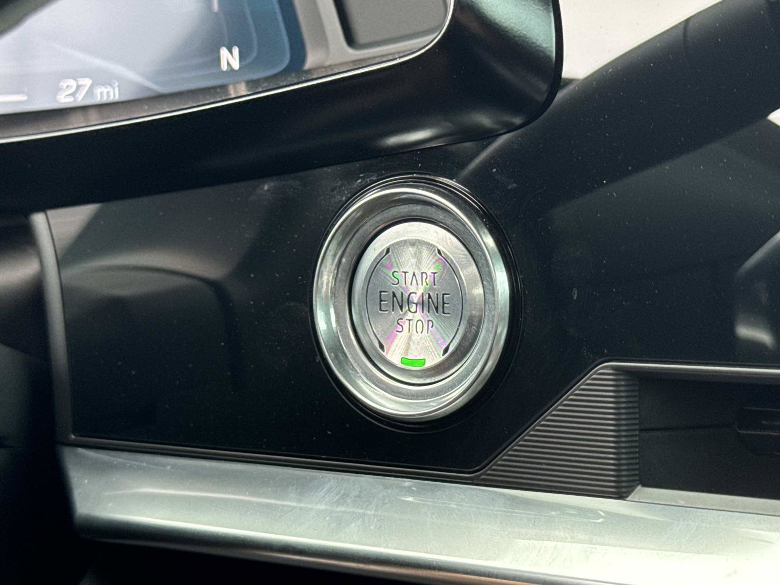 Used 2024 Chevrolet Corvette Stingray Preferred Conv w/ Battery Protection Package RWD image 20