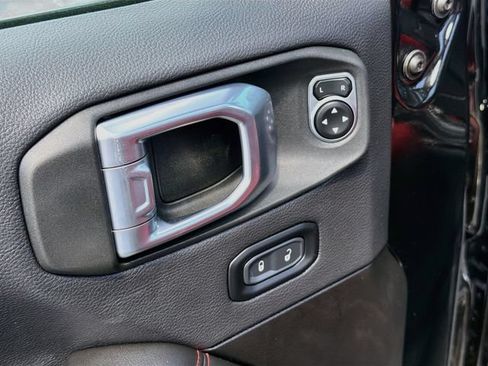 Used 2024 Jeep Wrangler Unlimited Rubicon 392 AWD/4WD image 18
