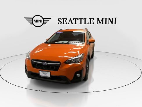 Used 2019 Subaru Crosstrek 2.0i Premium w/ Popular Package #2 AWD/4WD image 4