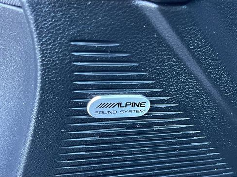 Used 2018 Dodge Challenger R/T Scat Pack image 28