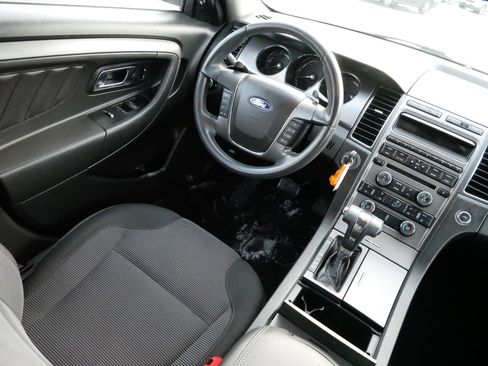 Used 2011 Ford Taurus SEL w/ 201A Rapid Spec Order Code image 9
