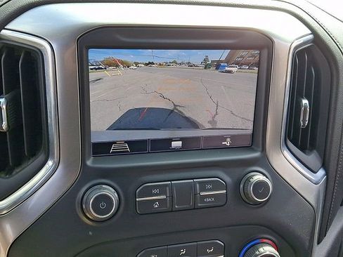 Used 2020 Chevrolet Silverado 1500 LTZ image 18