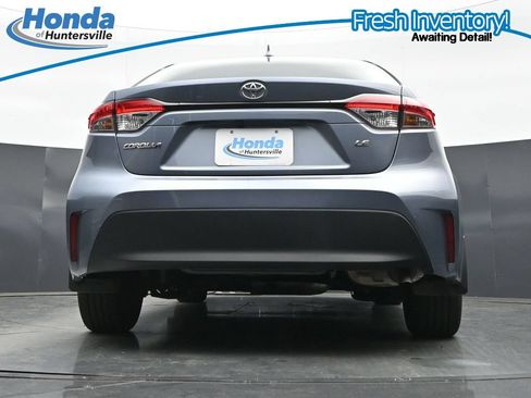 Used 2025 Toyota Corolla LE FWD image 34