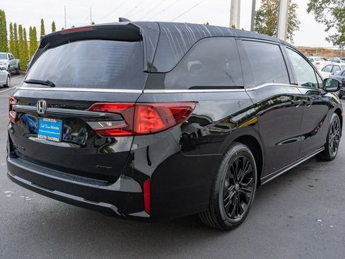 New 2026 Honda Odyssey Sport-L image 6